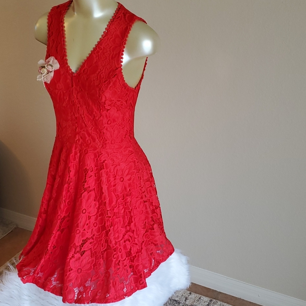 RED PEPPER DRESS - Picture 6 of 8